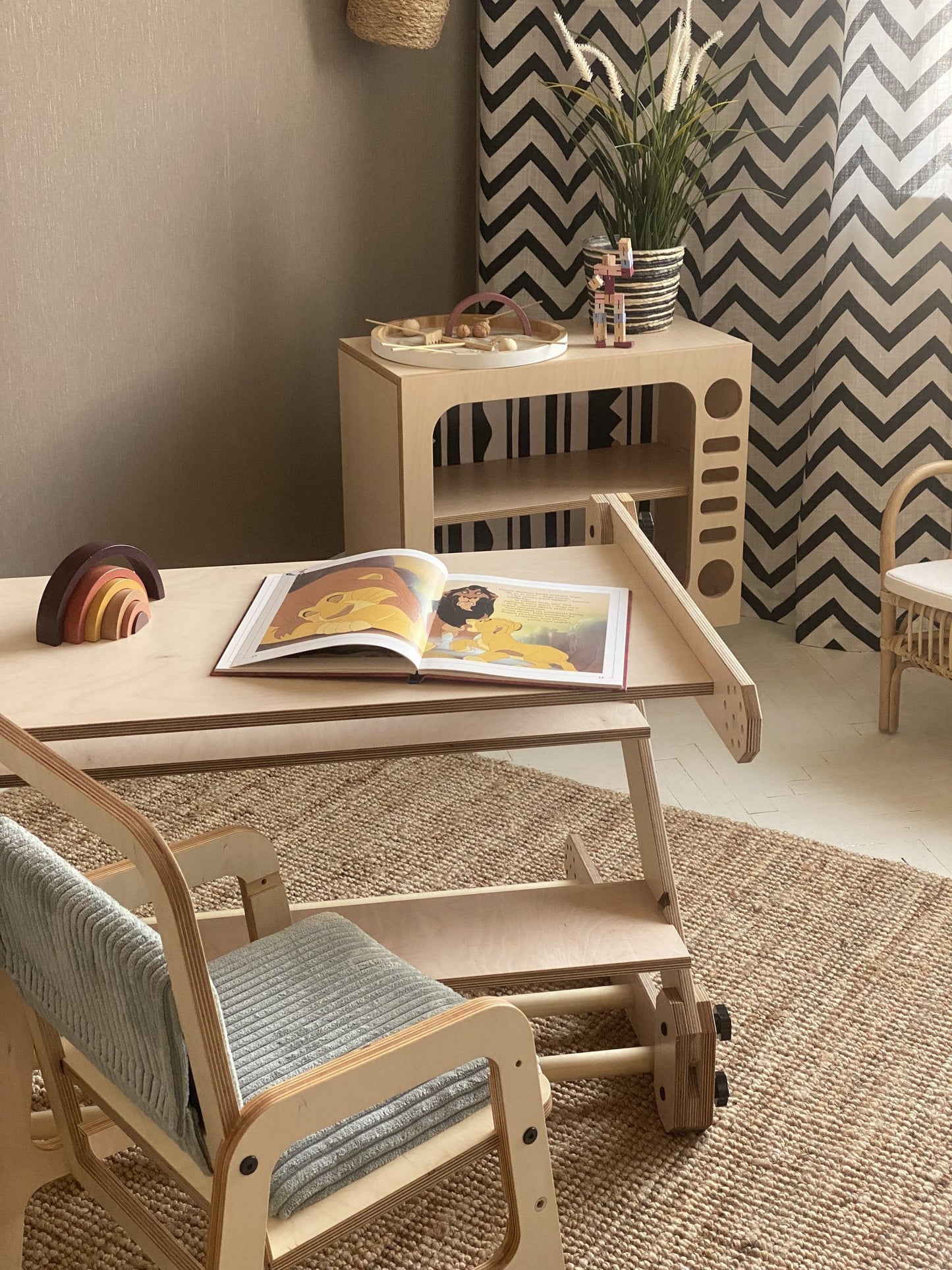 Montessori Climbing Set / Table / Drawing Board NABU